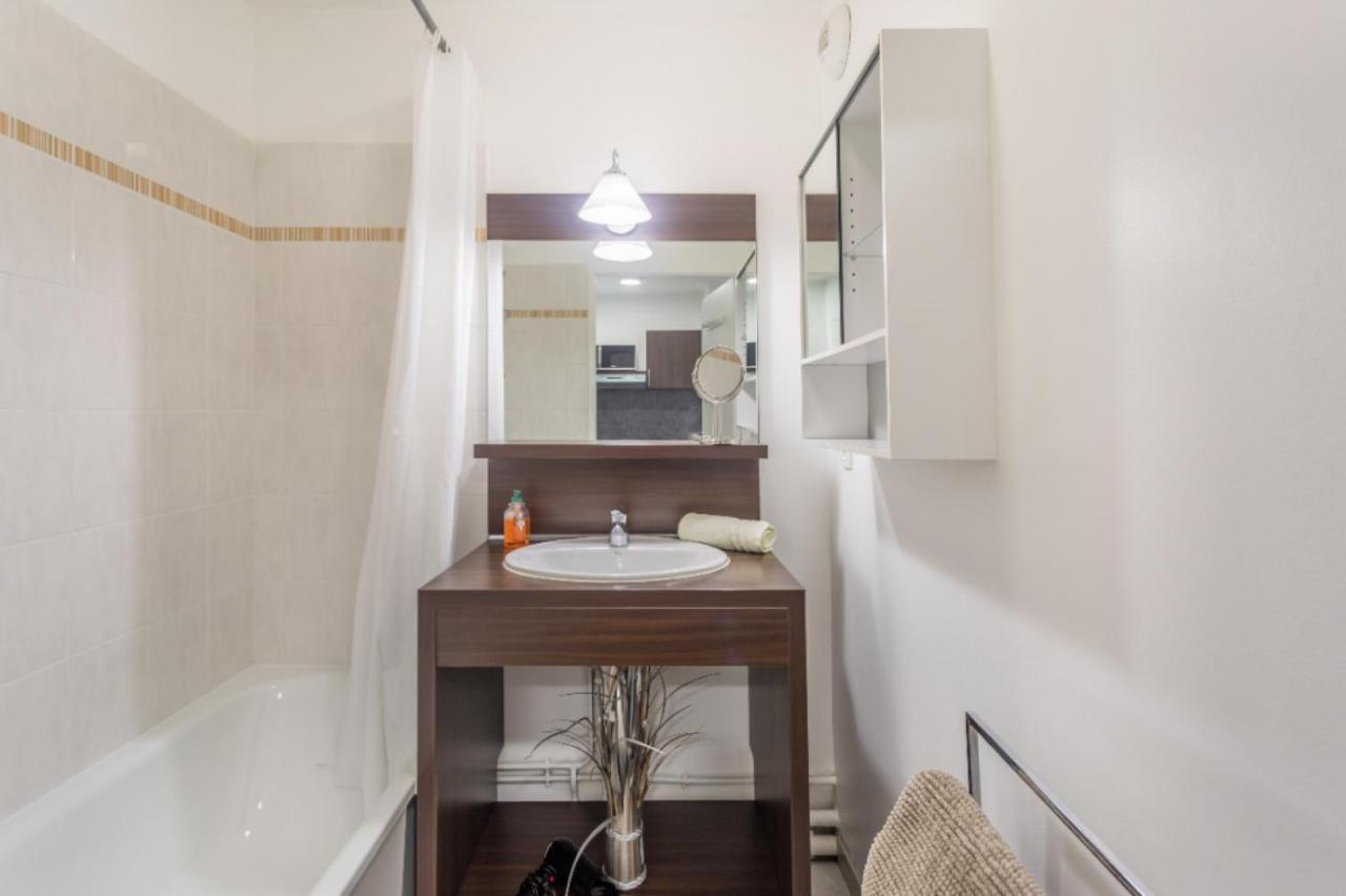 Appartement Confort Paris 몽테브랭 외부 사진
